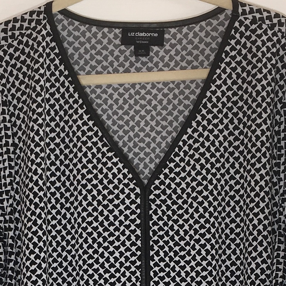 Liz Claiborne 2x Blouse